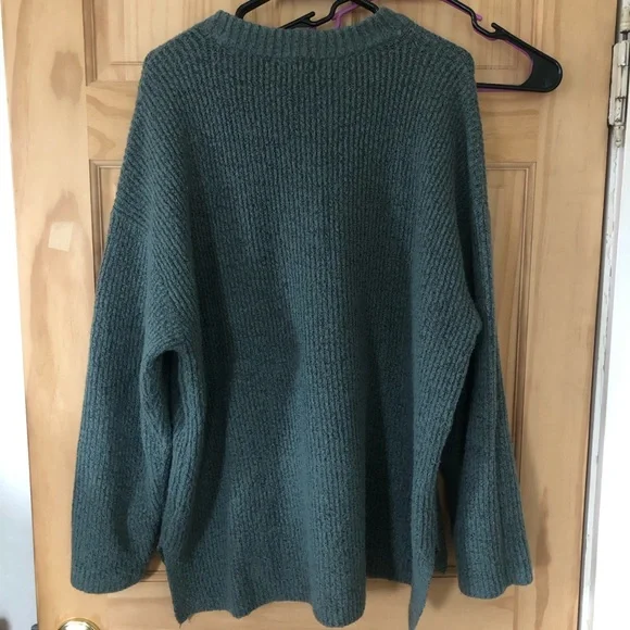 Oversized Knit Sweaters - Bundle of 2, Sz L - Picture 9 of 11